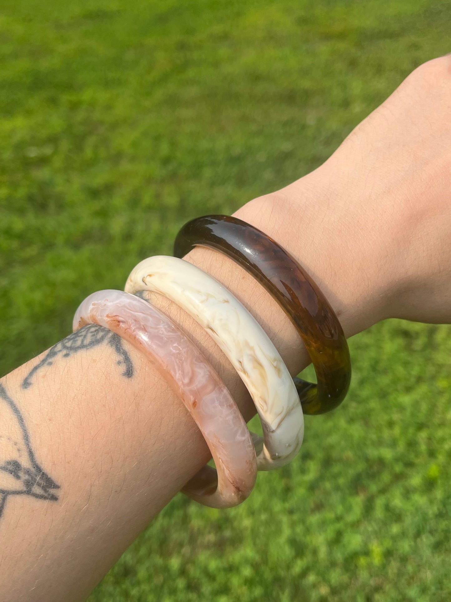 Marbled Pattern Bangle Bracelet