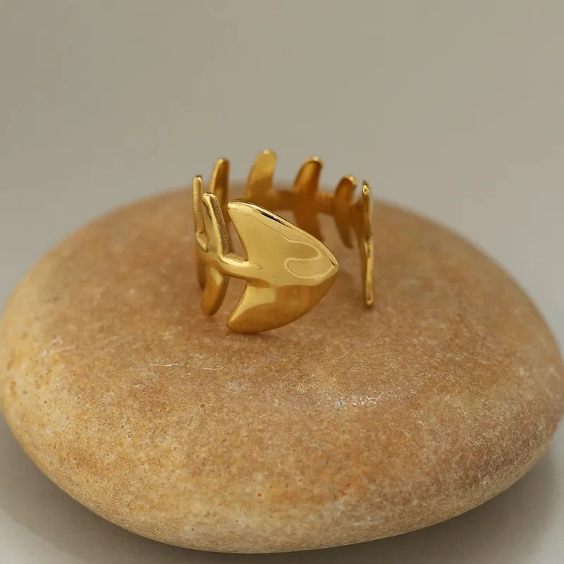 Adjustable Fishbone Ring - 18k Gold Plated Stainless Steel