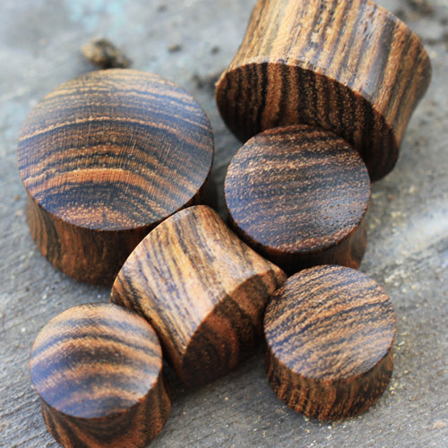 Organic Rose Wood Convex Saddle Plug Gauges - Pair