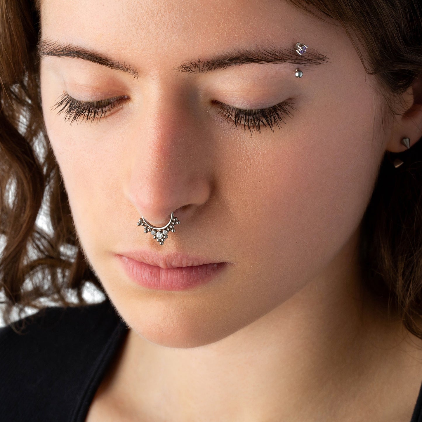 Triple CZ Crystal and Ball Cluster Lined Hoop Cartilage Helix Daith Septum Hinged Segment Ring
- G23 Implant Grade Titanium