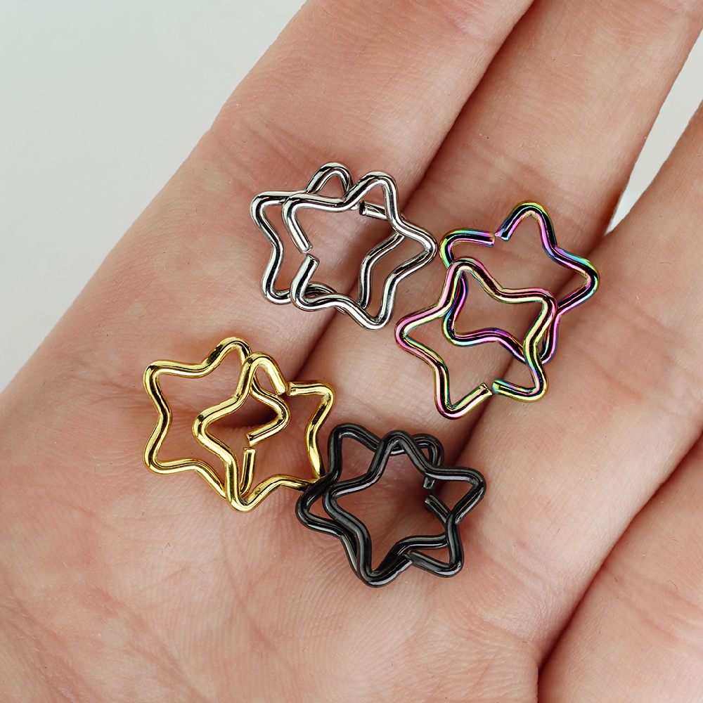 Set of 8 Assorted Colors Bendable Star Rings - Stainless Steel