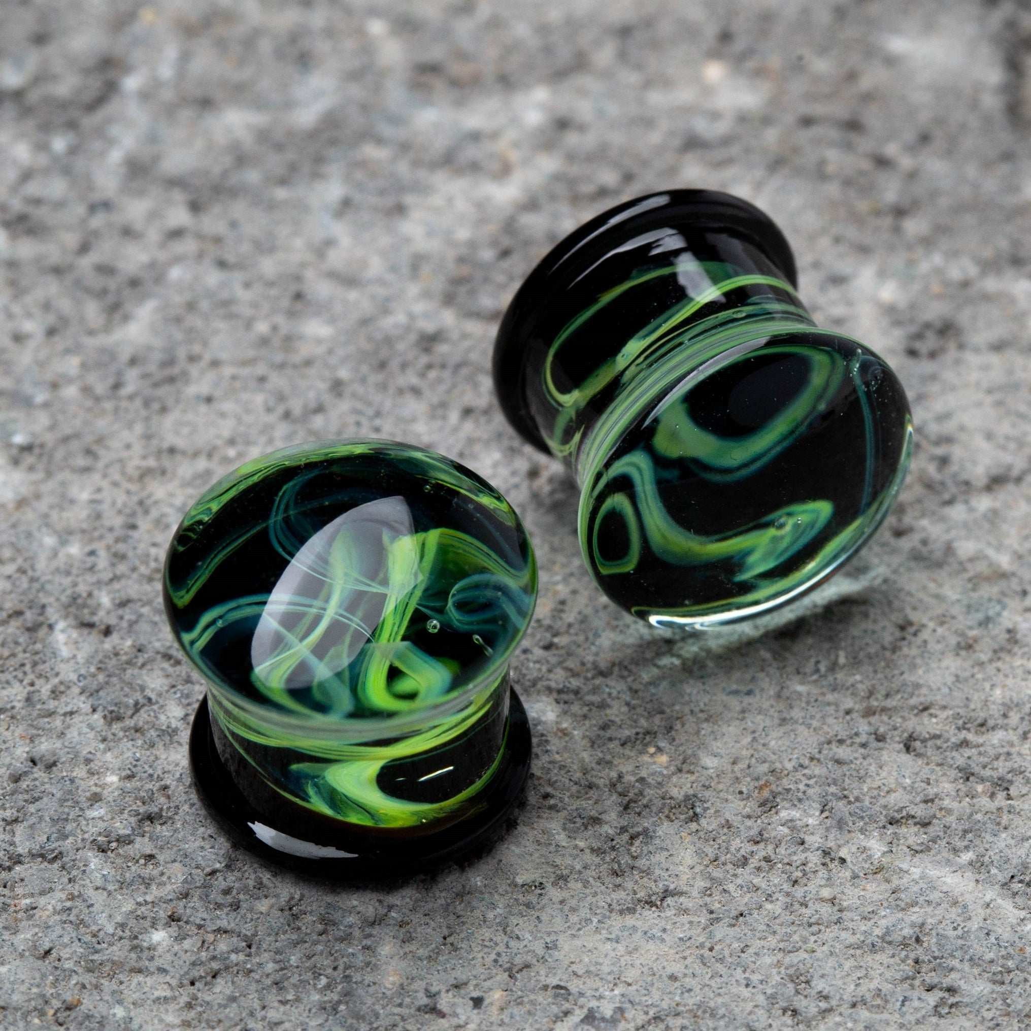 Pair Green Swirling Smoke Pyrex Glass Double Flare Plugs – Body Jewelry – Lobal Domination