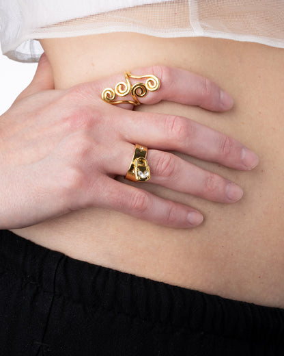Crystal Dangling Lock Adjustable Ring - 18K Gold Plated Stainless Steel