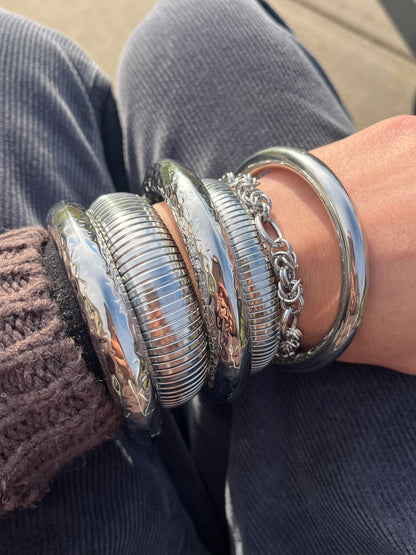 Hammered Textured Bangle Bracelet - 304 Stainless Steel