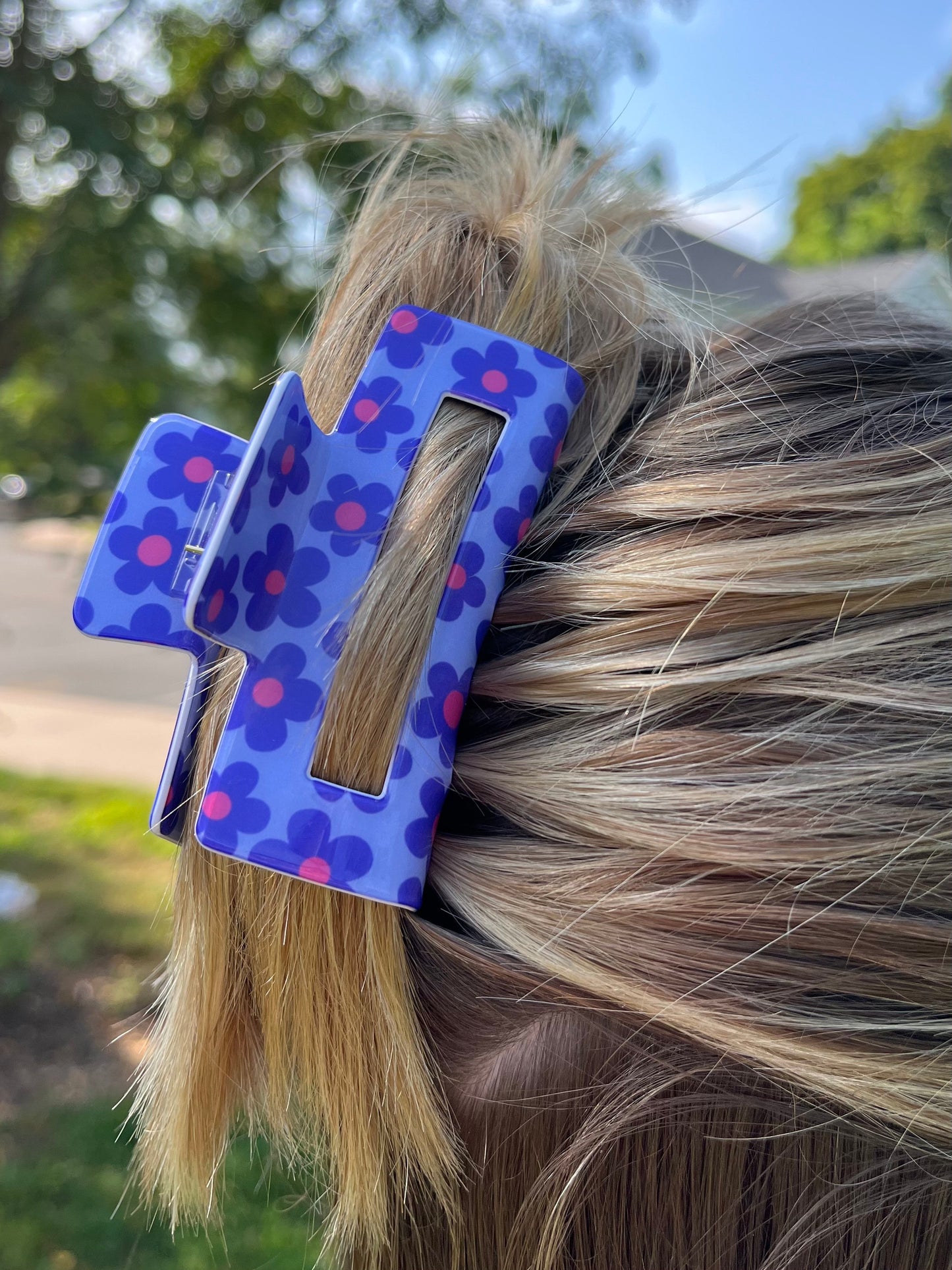 Flower Print Claw Hair Clip - Acrylic