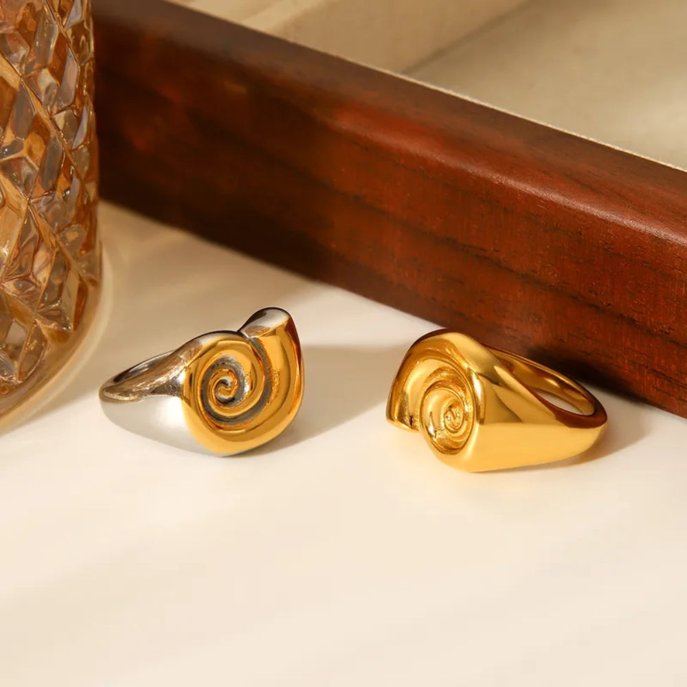 Spiral Signet Ring - 18K Gold Plated 304 Stainless Steel