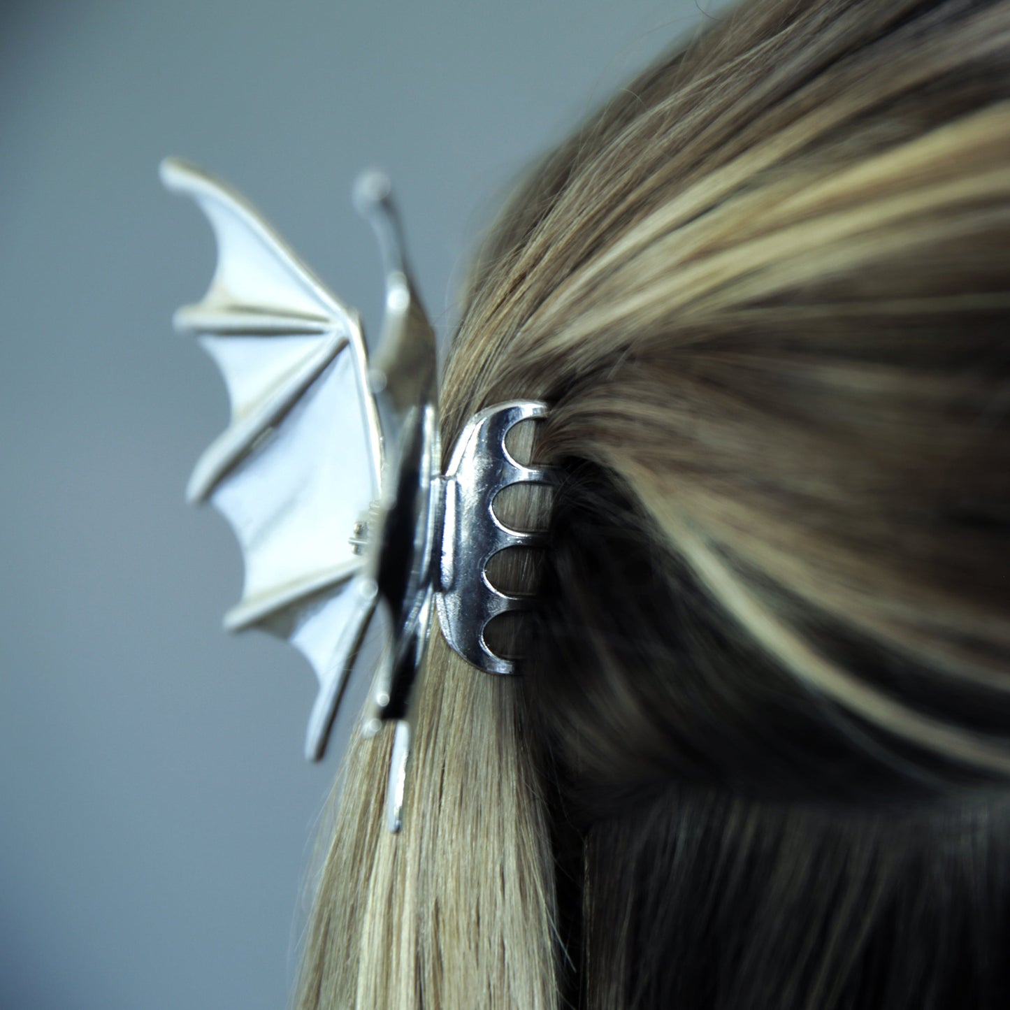 Metal Bat Wings Claw Hair Clip