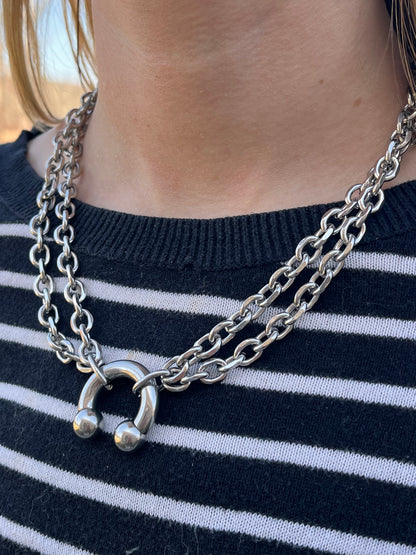 Horseshoe Barbell Chain Necklace - Stainless Steel