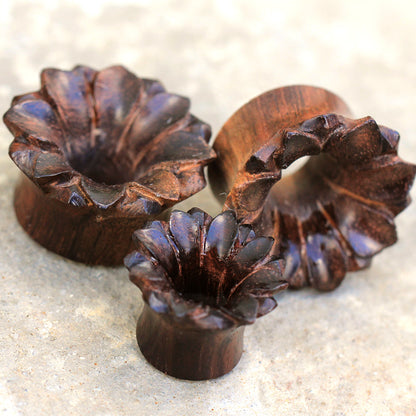 Hand Carved Dark Brown Lotus Flower Sono Wood Tunnels